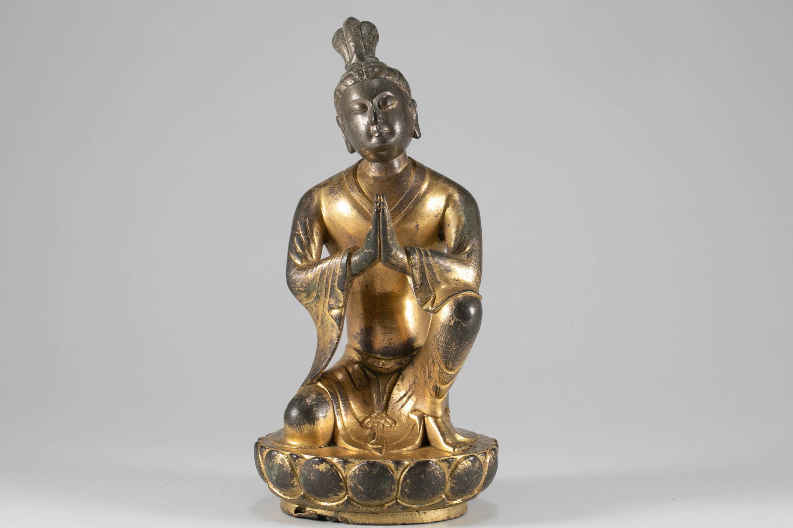 Ming Dynasty Copper Gilded View Audiovisual: H:20.5cm W:10.5cm