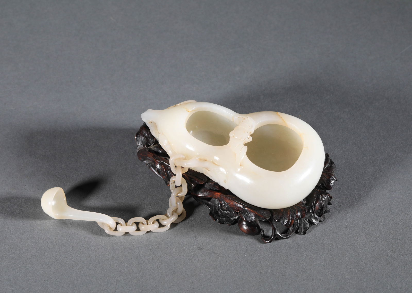 Hotan Jade Ornaments of the Qing Dynasty: L:10cm W:5.5cm