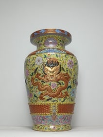 Qing Dynasty enamel color statue