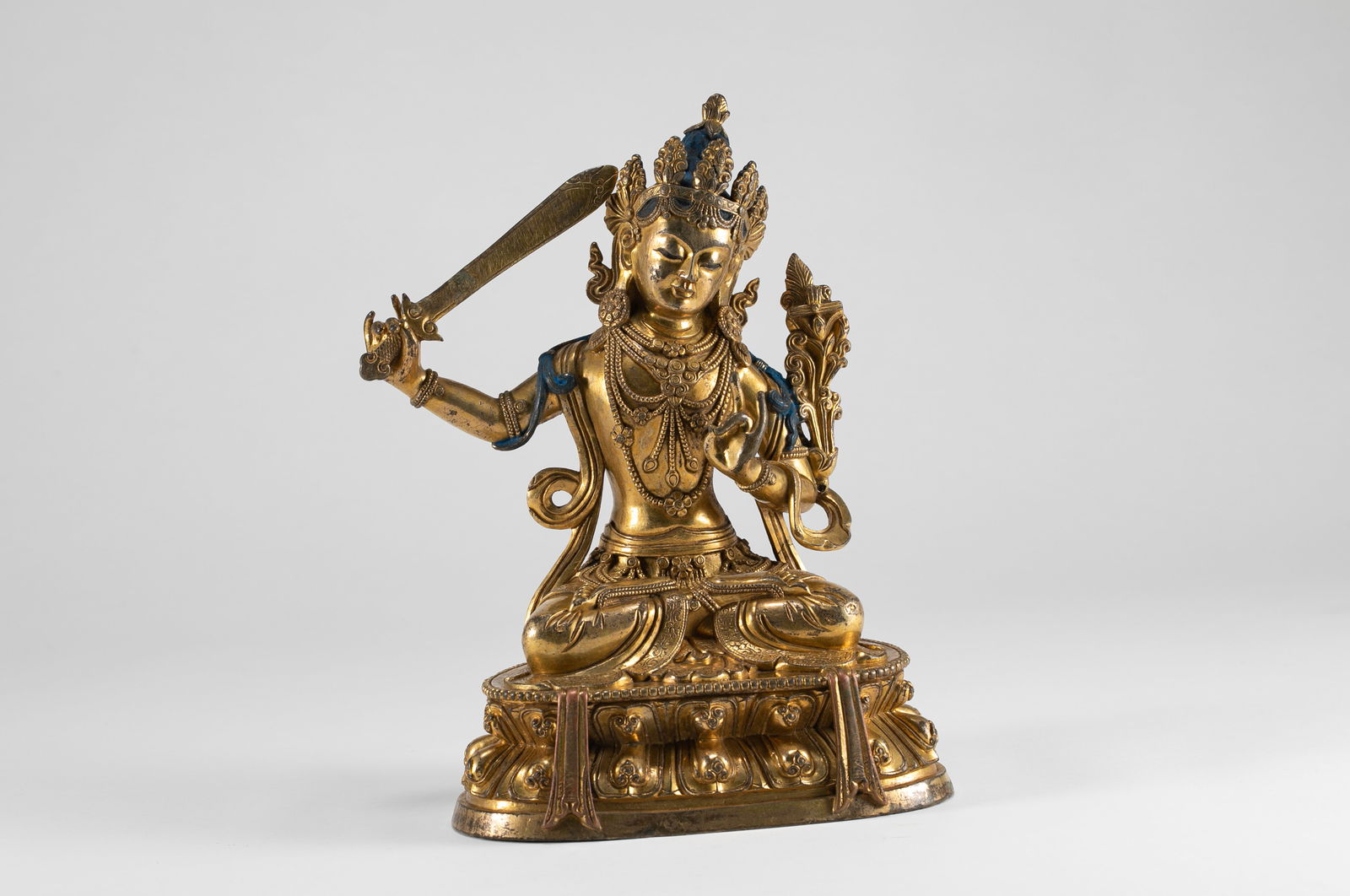 Qing Dynasty Copper Gilded Mother: H:16.5cm W:12cm