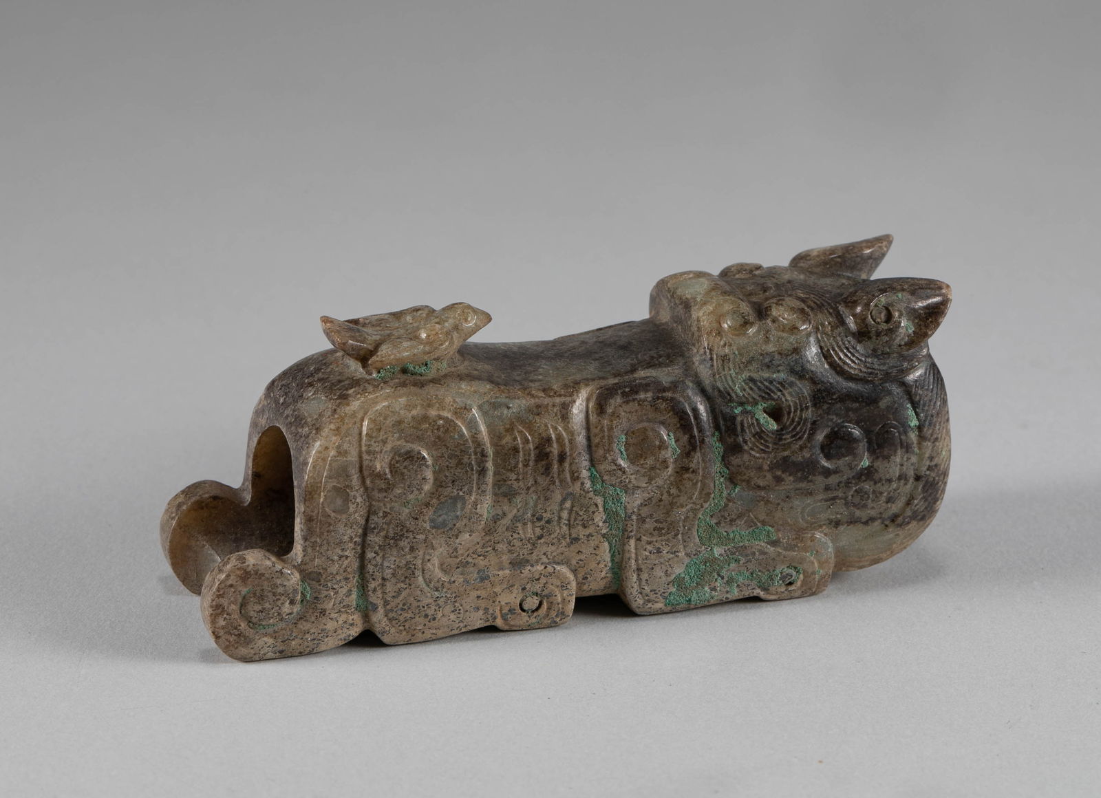 Shang Dynasty Jade Beast: H:4cm L:9.8cm
