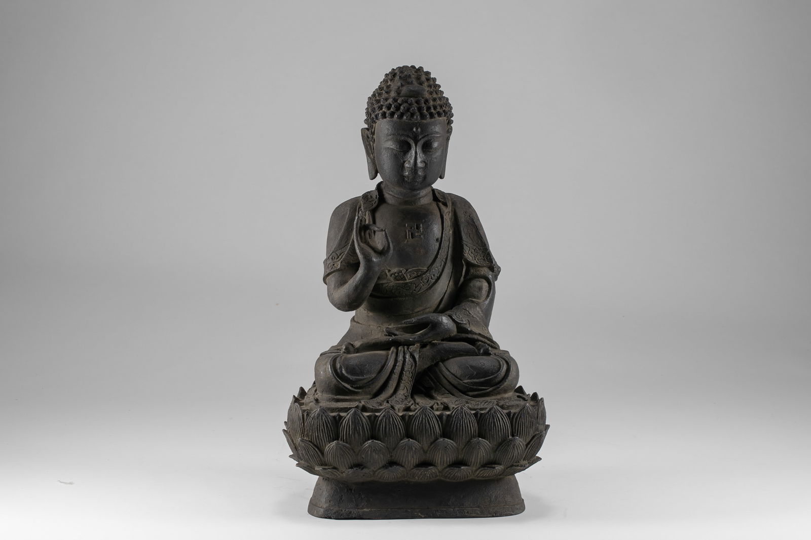 Bronze bodied Guanyin statue from the Ming Dynasty: H:32.5cm W:20cm