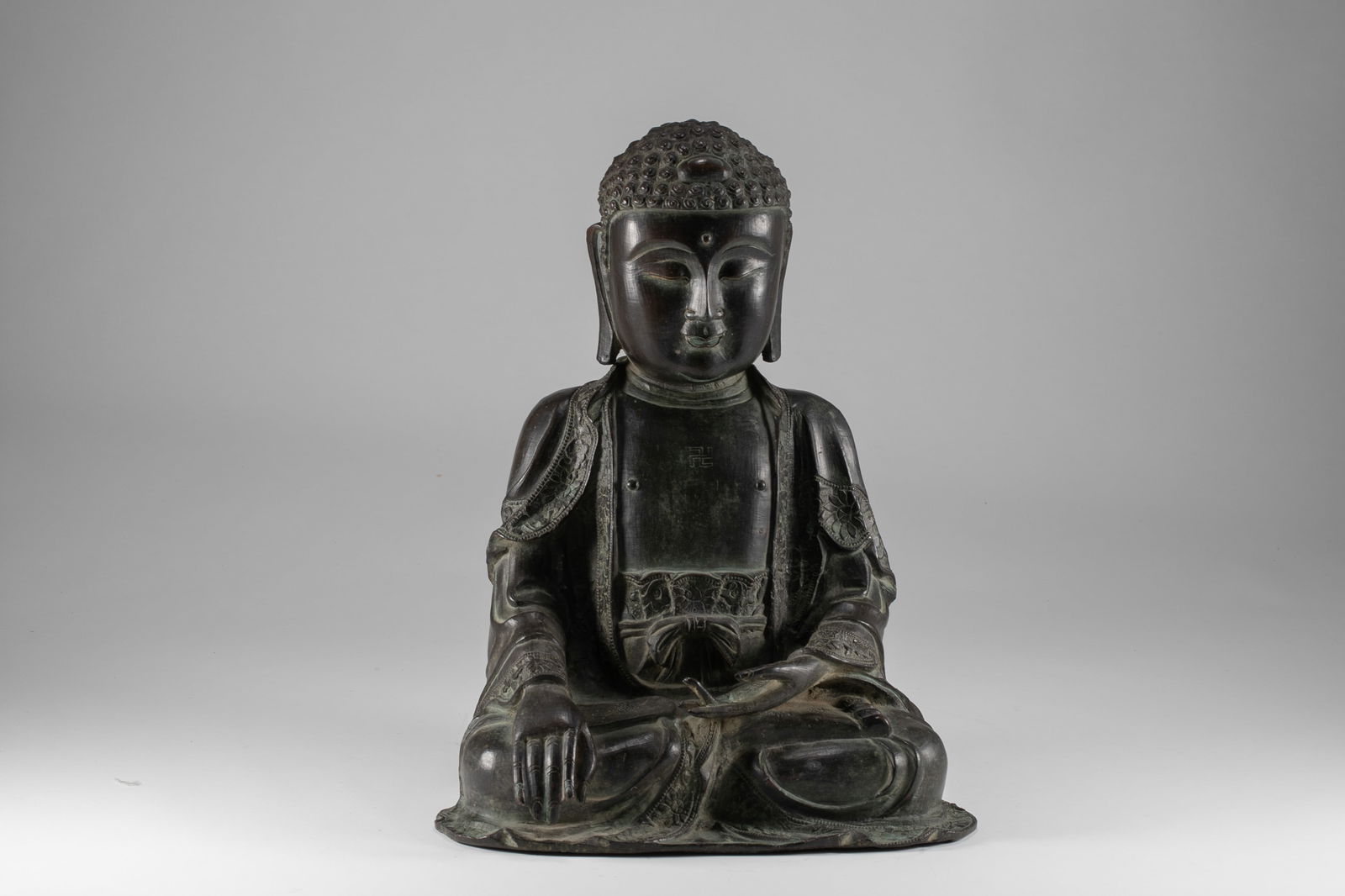Ming Dynasty copper body Shakyamuni: H:32cm W:26cm