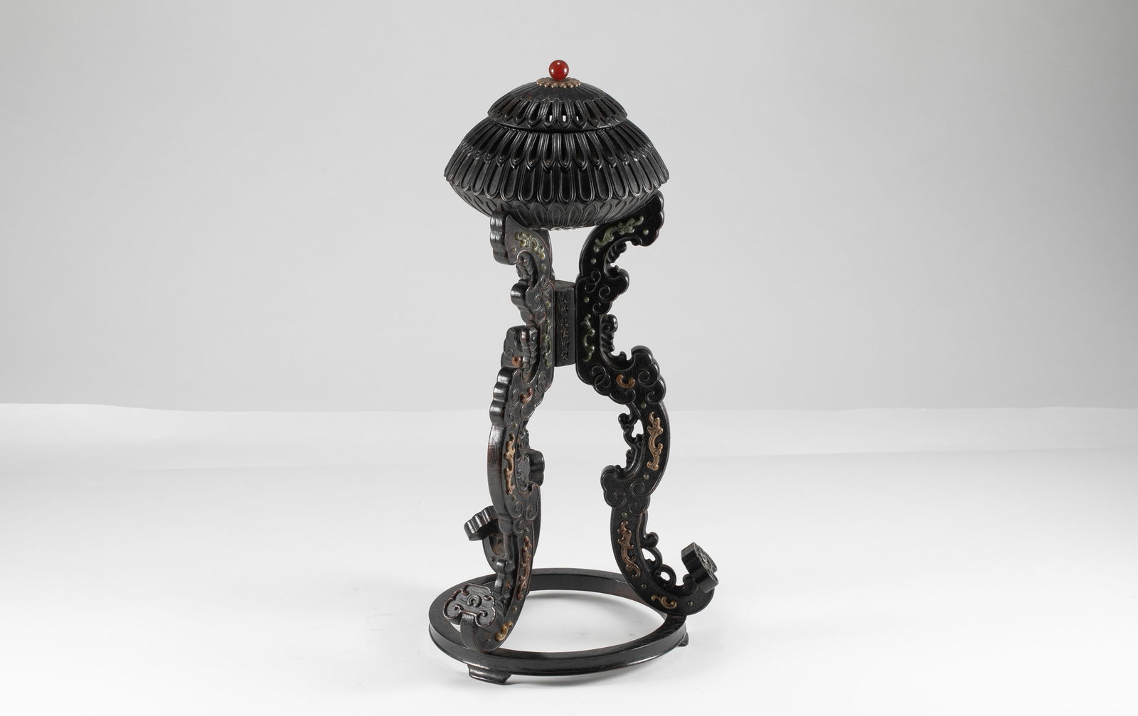 Qing Dynasty rosewood hat rack: H:31cm W:15.5cm