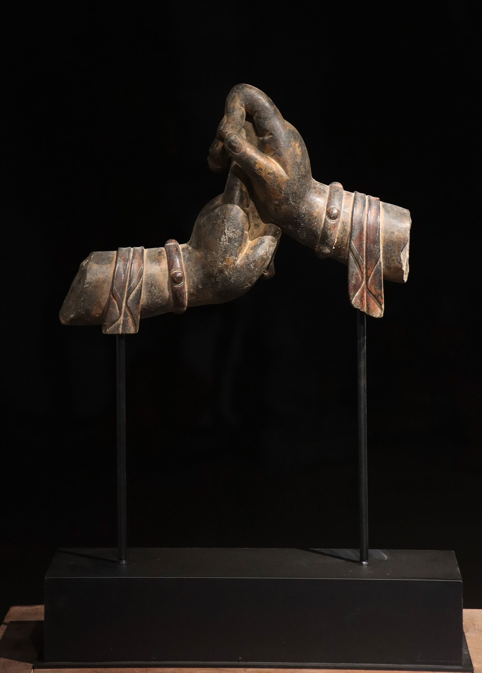 Qingshi Buddha Hand: H:28cm W:40cm