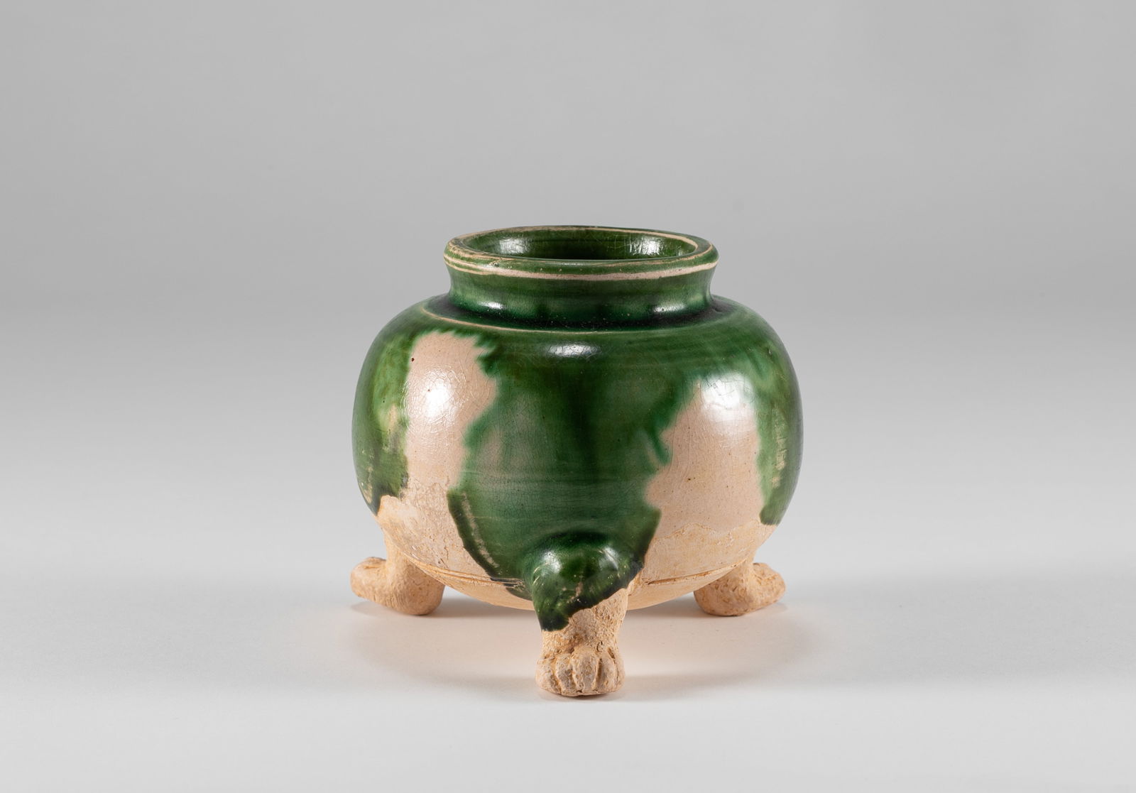 Tang Sancai Tripod Furnace: H:7cm W:7.5cm