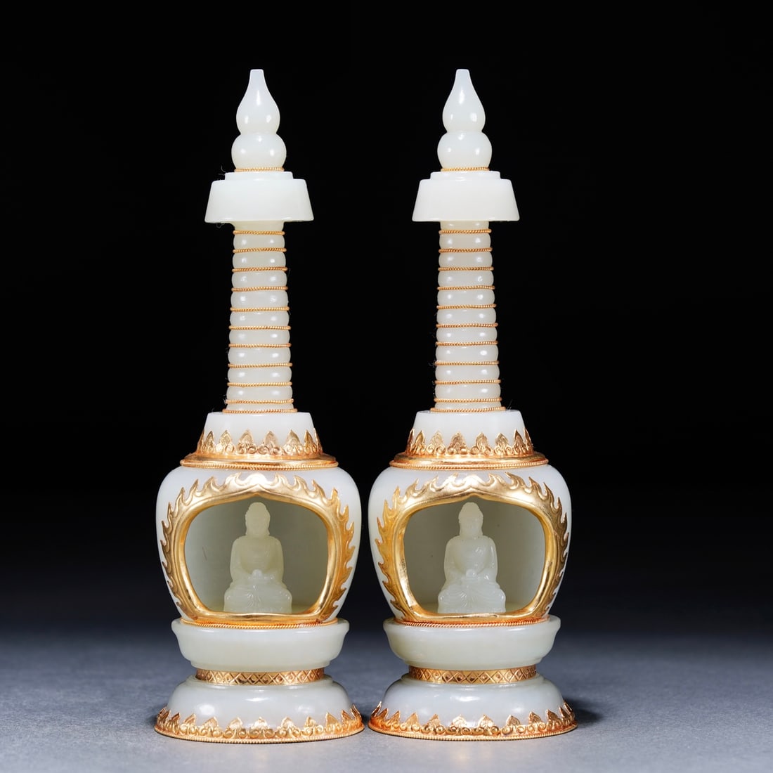 Hotan Jade Buddha Niche: H:17.5cm W:5.5cm