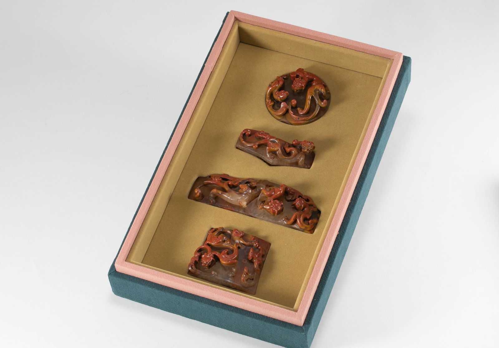 War Red Agate Sword Decoration: L:11.5cm W:3.5cm