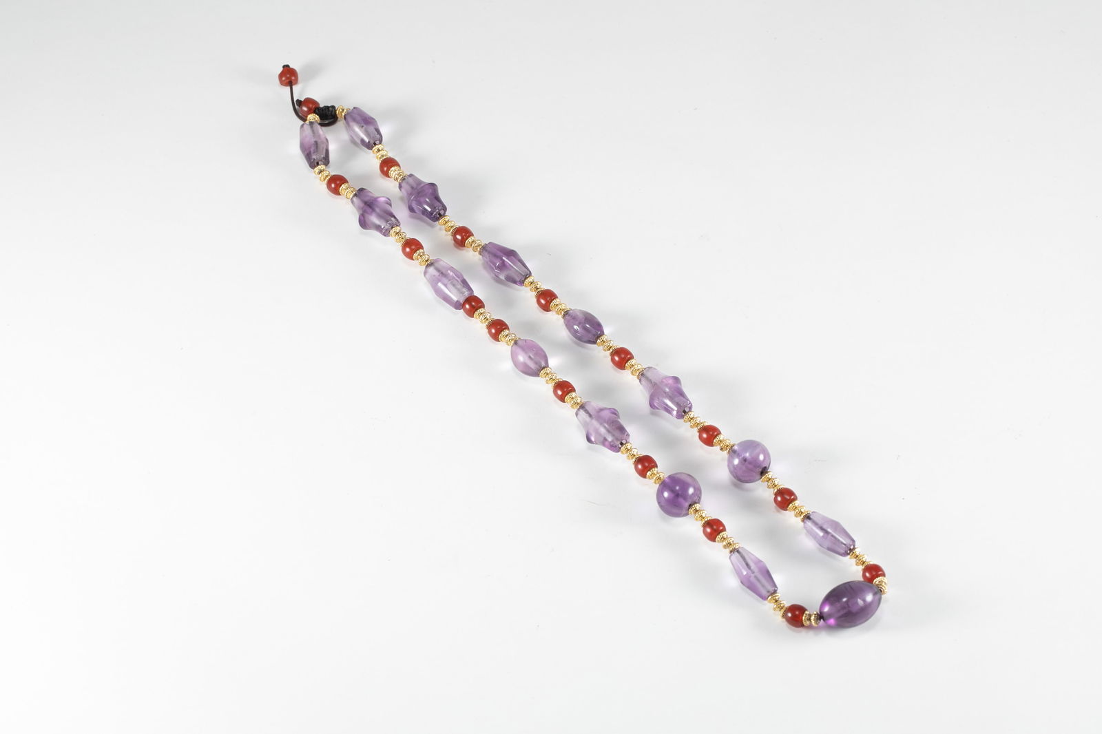 Late Qing Dynasty amethyst necklace (1 of 6)