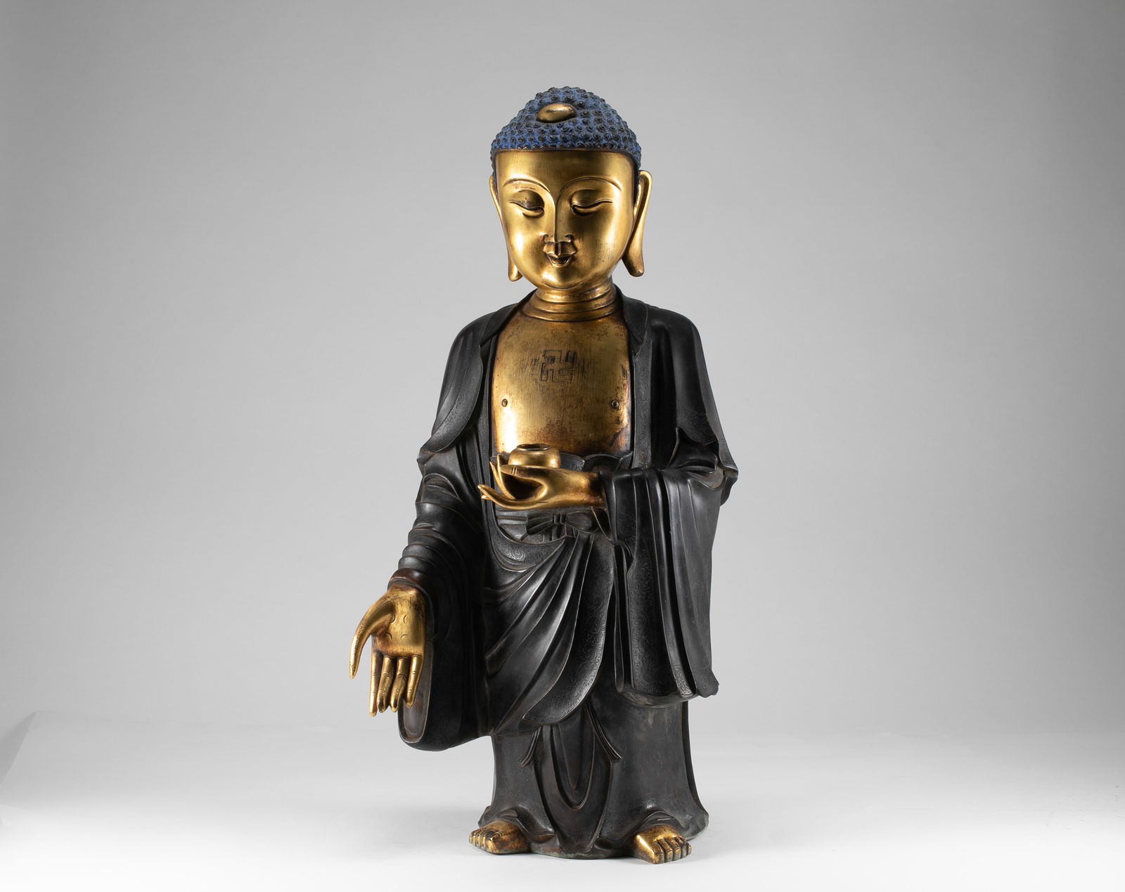 Ming Dynasty copper body Shakyamuni: H:52cm W:23cm