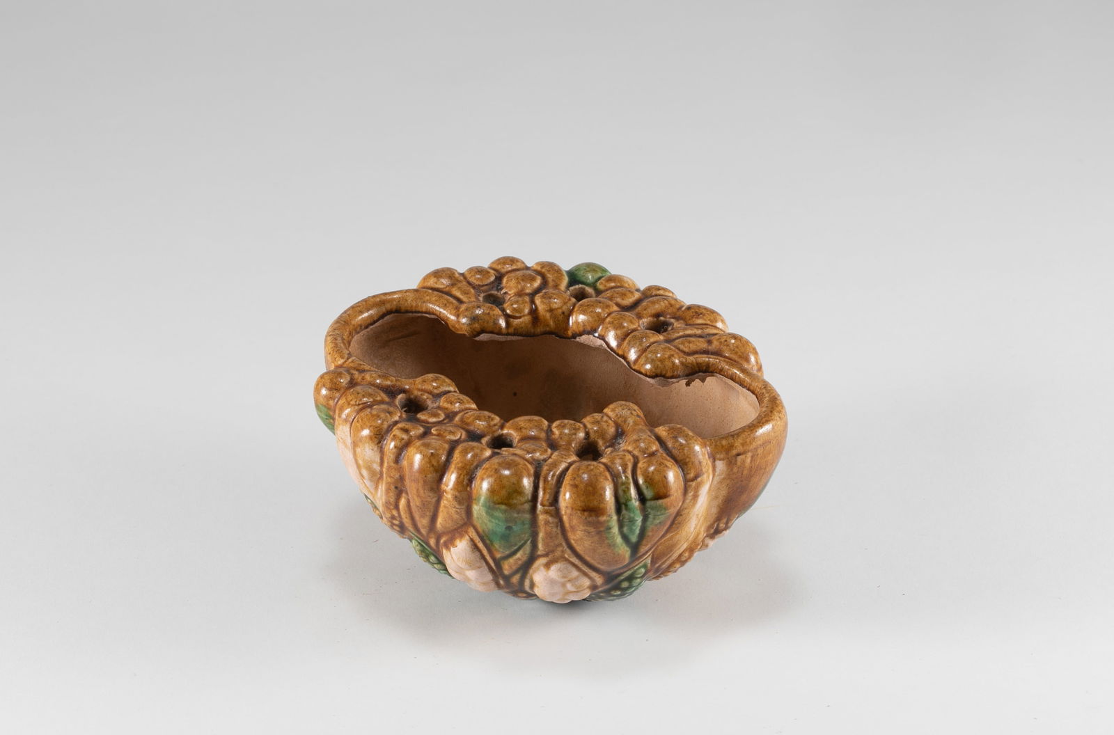 Tang Dynasty Sancai Washing: H:4.5cm L:10.5cm