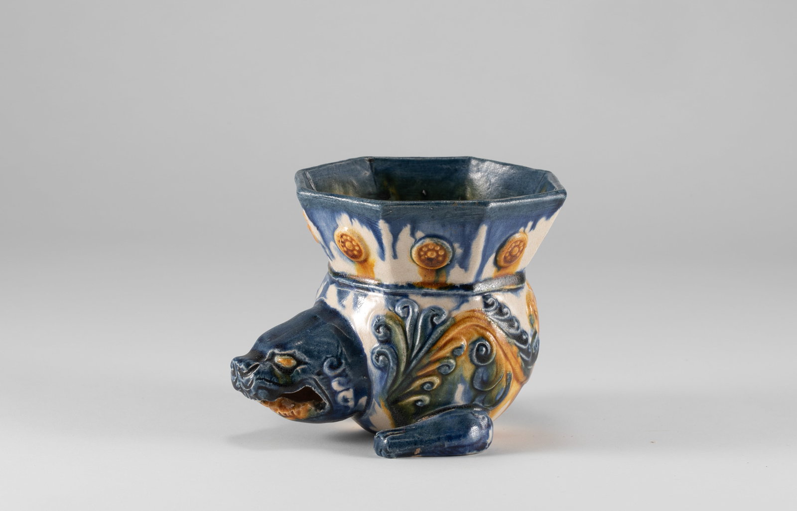 Tang Dynasty Three Colored Beast Head Cup: H:7.5cm W:11.5cm