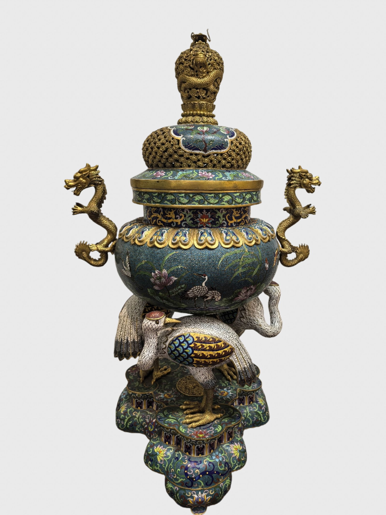 Qing Dynasty cloisonn é incense burner: H:74cm W:43cm