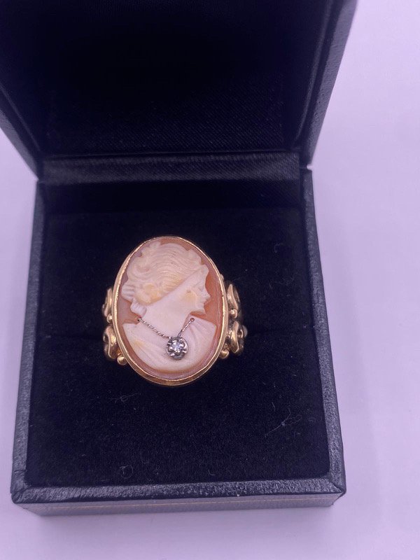 10k GOLD CAMEO SET RING  - 6 GRAMS -  SIZE 7.5 - REF:016 (1 of 3)