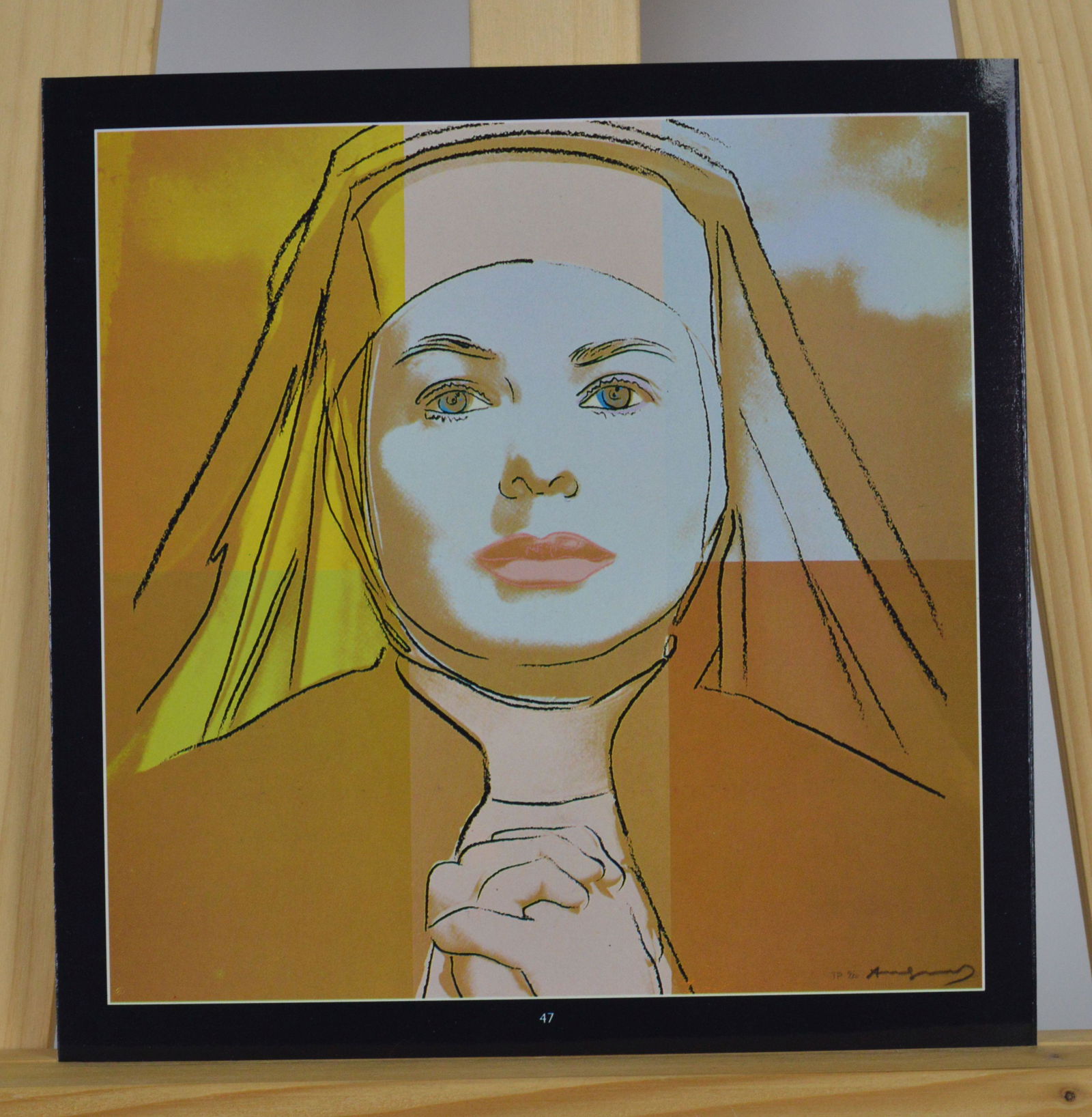 Warhol, Andy - Ingrid Bergman 'The Nun': Andy Warhol -Ingrid Bergman in The Bells of St Mary's. nr 47 offset lithography. Signature Imprime. Printed on paper from Lessebo Bruk, Sweden.