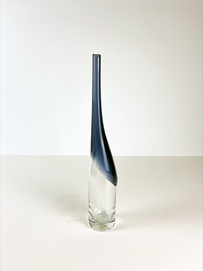 Murano Design Vase: Beautiful Murano Vase