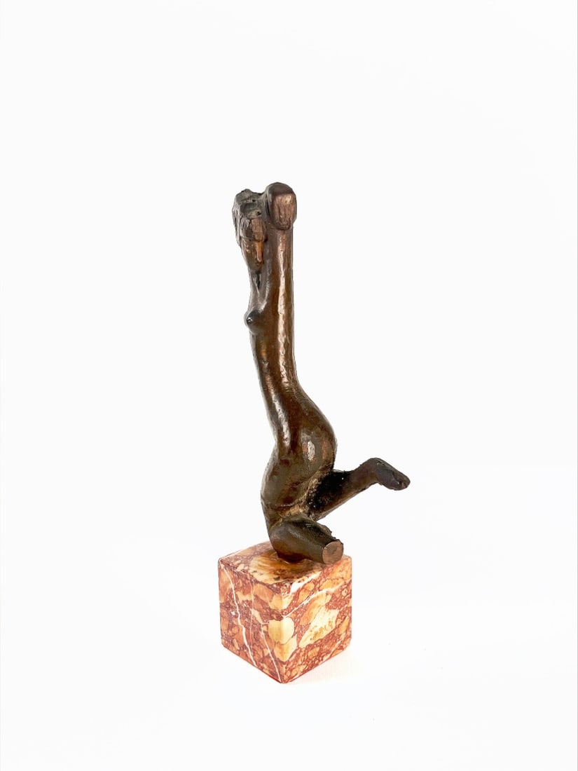 Solid bronze sculpture - 2