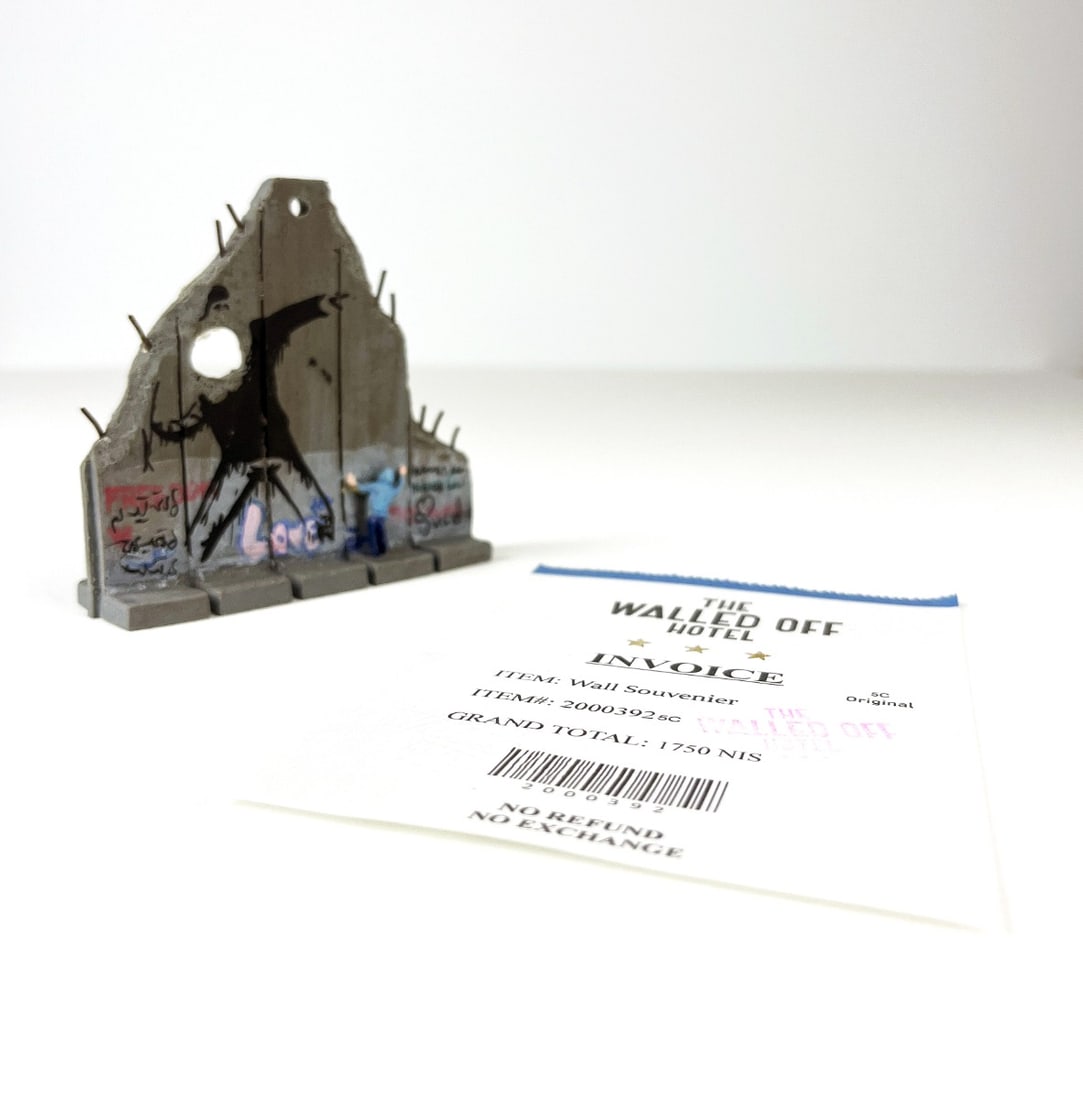 Banksy - Walled Off Hotel - receipt included: BANKSY Sculpture "WALLED OFF HOTEL".Banksy - official Walled off Hotel - Wall section.Banksy Wall Section sculpture, only was available to buy at the Walled Off Hotel and very quickly sold out.Hotel