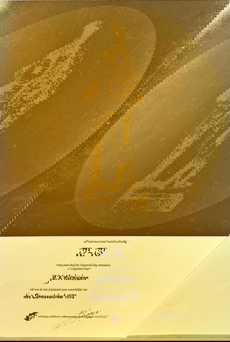 Jan (J.C.A.) Michielsen - Lithograph - Hand signed: Michielsen, Jan - 1939-2010 Jan Michielsen was a Dutch graphic artist and painter. Jan Michielsen trained at the Academy of Fine Arts Sint-Joost. He also taught there until 1980. He lived and worked a