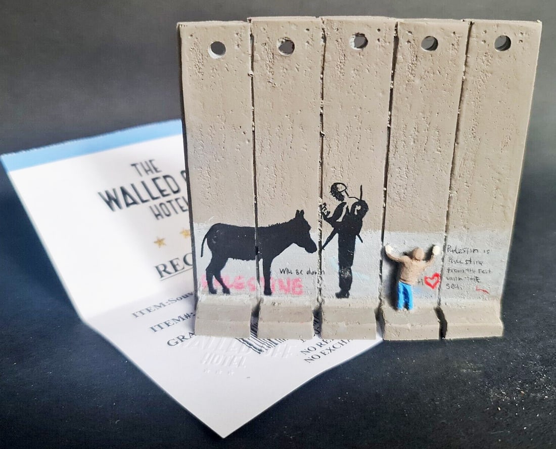 Banksy - Walled Off Hotel -Sculpture - receipt included: BANKSY Sculpture "WALLED OFF HOTEL".Banksy - official Walled off Hotel - Wall section.Banksy Wall Section sculpture, only was available to buy at the Walled Off Hotel and very quickly sold out.Hotel