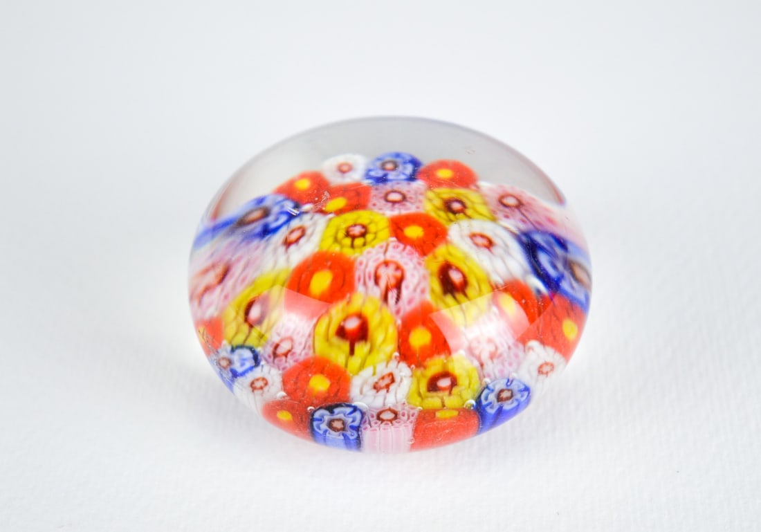 Multicolored Millefiori Paper Press Murano: Artist: Murano Title: Tree of life Millefiori Technique: Glass on Glass size: 3,5 x 6 cm. (1,4 x 2,35 inch) Framed: Not framed More Information Murano Millefiori Sculpture. Stunning handmade Venetian
