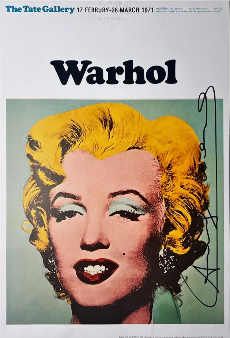 Poster from Tate Gallery - Hand signed: Artist: Warhol, Andy Title: Poster Marilyn Monroe Technique: Poster/Affiche on Paper size: 48 x 33 cm. (18,9 x 13 inch) Framed: Not framed More Information Real collectible item.Hand signedWith stamp