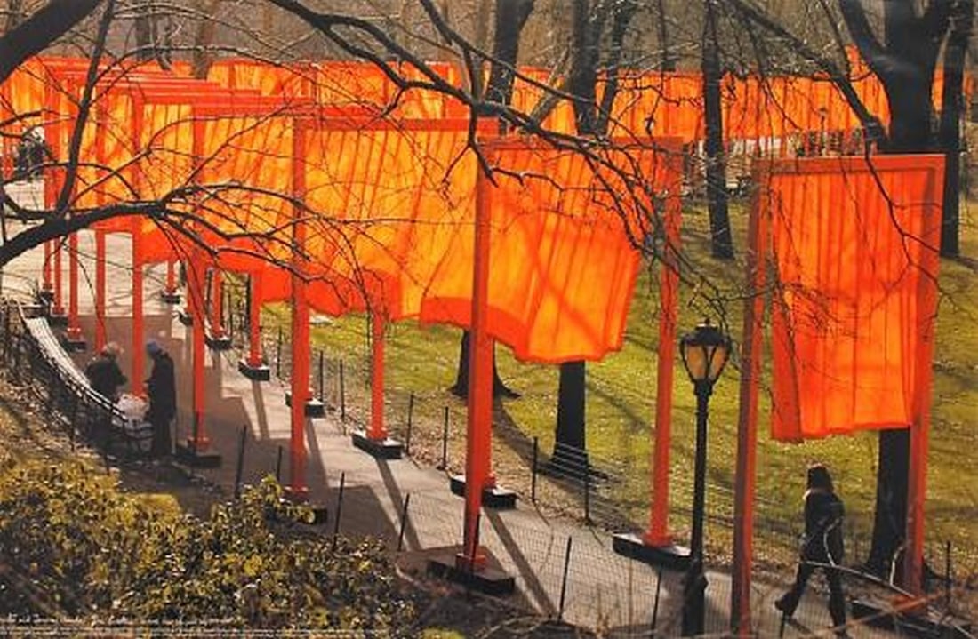 Christo - Photolithography: Artist: Christo Title: The Gates - New York Central Park Technique: Photolithograph on Heavy weight smooth paper size: 50,5 x 76 cm. (19,9 x 29,9 inch) Framed: Not framed More Information Color