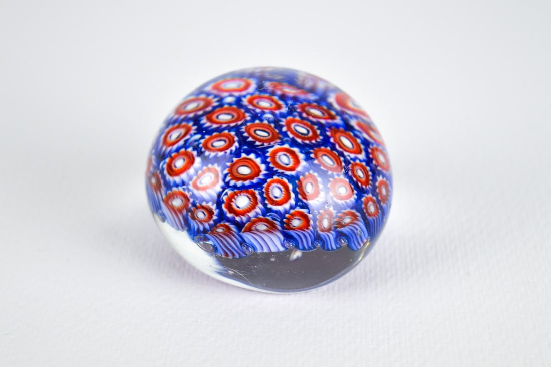 Multicolored Millefiori Paper Press Murano: Artist: Murano Title: Tree of life Millefiori Technique: Glass on Glass size: 3,5 x 6 cm. (1,4 x 2,35 inch) Framed: Not framed More Information Murano Millefiori Sculpture.