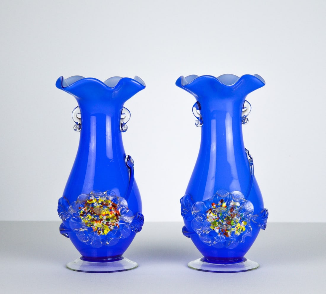 Murano Glass - Vases: Artist: Murano Title: Murano Vases Technique: Glass on Glass size: 24 x 11 cm. (9,45 x 4,35 inch) Framed: Not framed More Information 2 Beautiful Murano Blue glass Vase wi