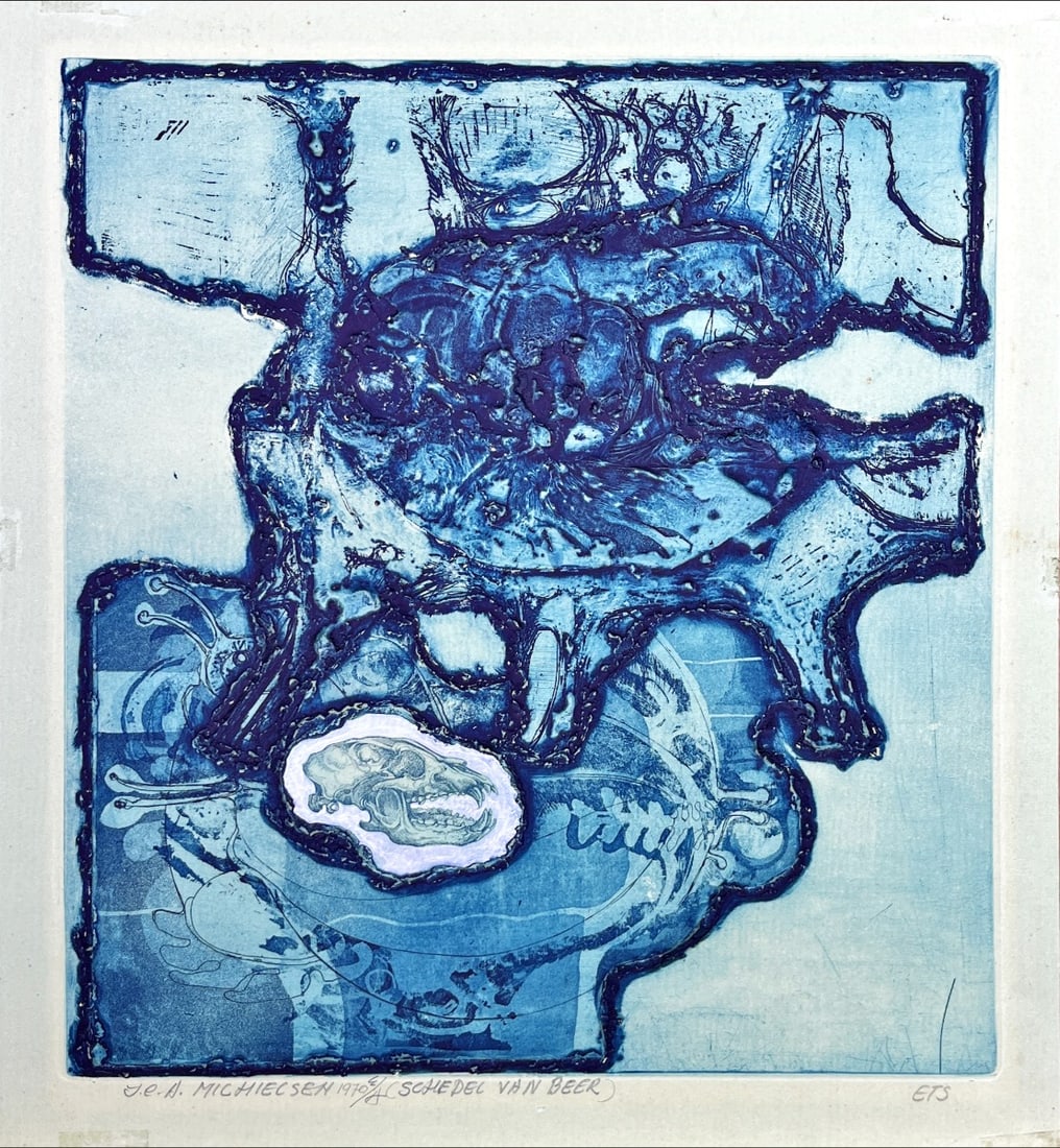 Jan (J.C.A.) Michielsen - Etching - Hand signed: Artist: Michielsen, Jan (J.C.A.) Title: Schedel van Beer Technique: Etching on Handmade paper size: 41,5 x 38,5 cm. (16,35 x 15,15 inch) Framed: Not framed More Information