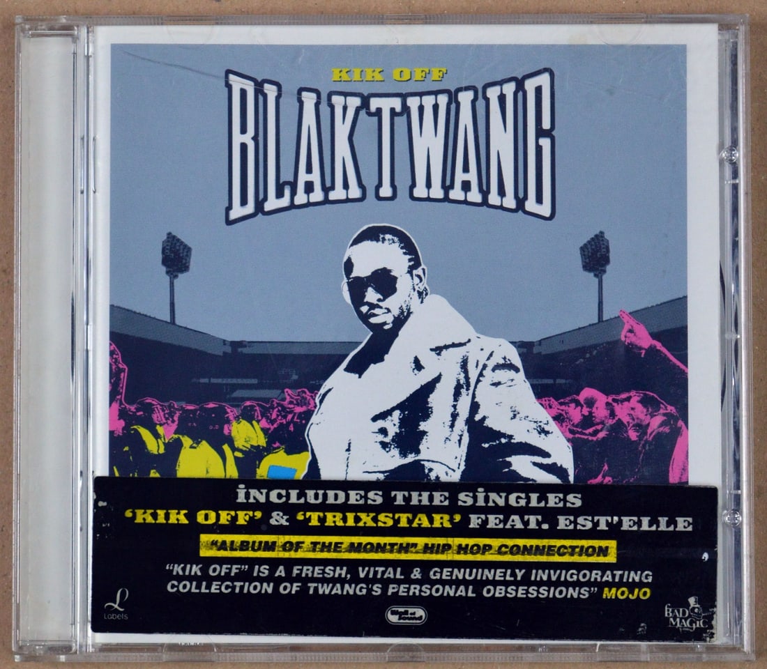 Banksy - Kik Off, Blaktwang: Artist: Banksy Title: Kik Off, Blaktwang Technique: Mixed techniques on CD size: 12,4 x 14,2 cm. (4,9 x 5,6 inch) Framed: Not framed More Information Kik Off, Blaktwang. La