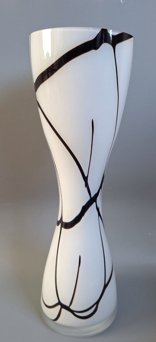 A very beautiful Murano vase: Artist: Murano Title: Murano vase Technique: Sculpture on Glass size: 45 x 13,5 cm. (17,7 x 5,3 inch) Framed: Not framed More Information Stunning hand made vase made by incredibly popular Venetian