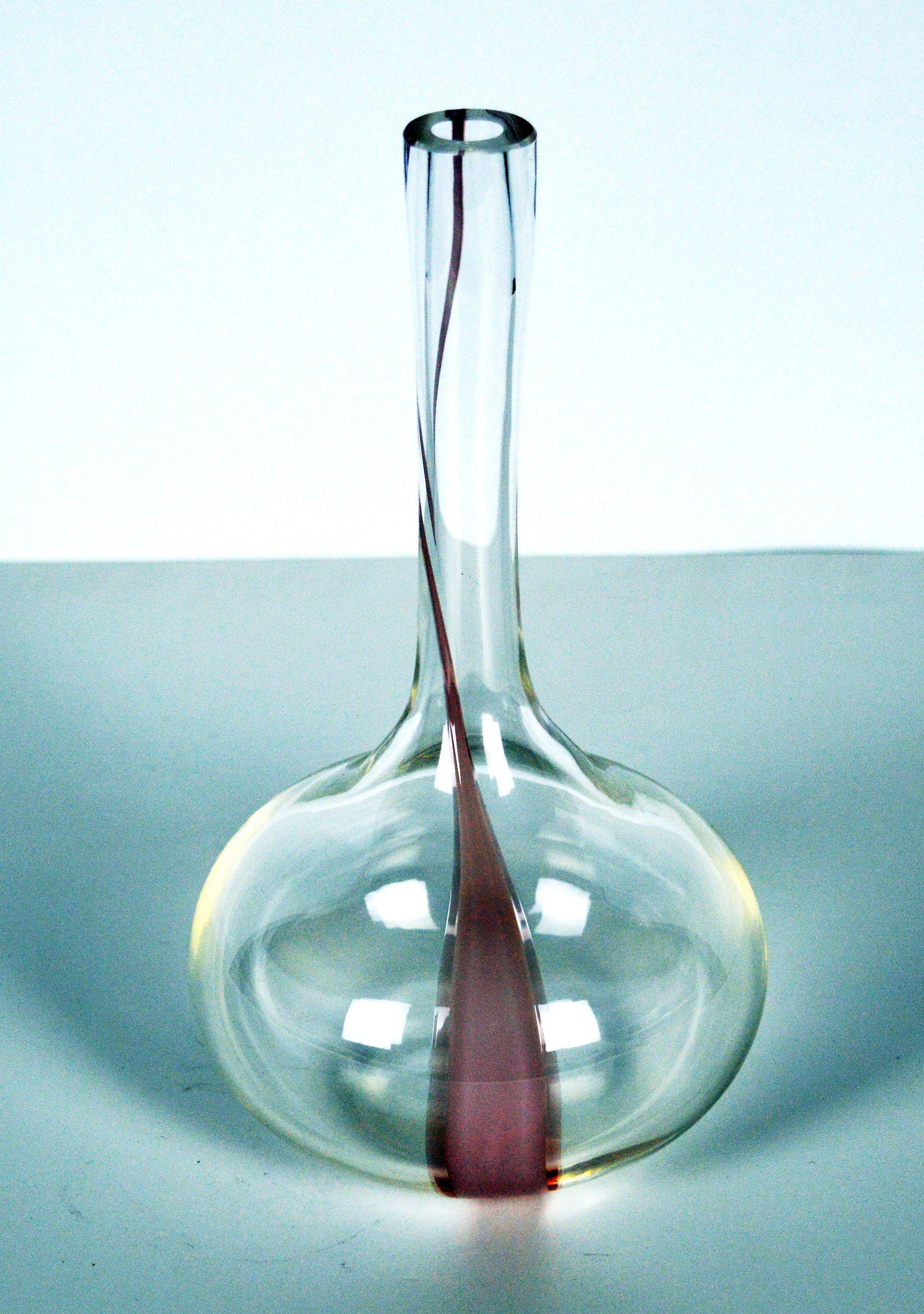 Murano Vase - Glass object.: Artist: Murano Title: Vase Technique: Glass on Glass size: 12 x 23 cm. (4,7 x 9,05 inch) Framed: Not framed More Information Elegant Murano art glass vase with a clear rounded body and slender neck,