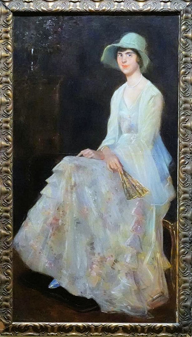 Simon Maris - Oil Painting - Hand signed: Artist: Maris, Simon Title: Portrait of a seated lady with fan Technique: Oil painting on Canvas size: 109 x 58,5 cm. (42,9 x 23,05 inch) More Information Oil Painting on canvas.