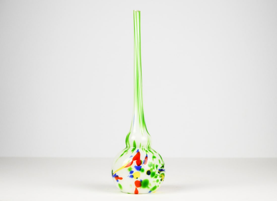 Murano Design Vintage Vase Solifleur Multi-color: Artist: Murano Title: Murano Multi-color Vase Technique: Glass on Glass size: 30 x 9 cm. (11,8 x 3,55 inch) Framed: Not framed More Information Beautiful Murano Design