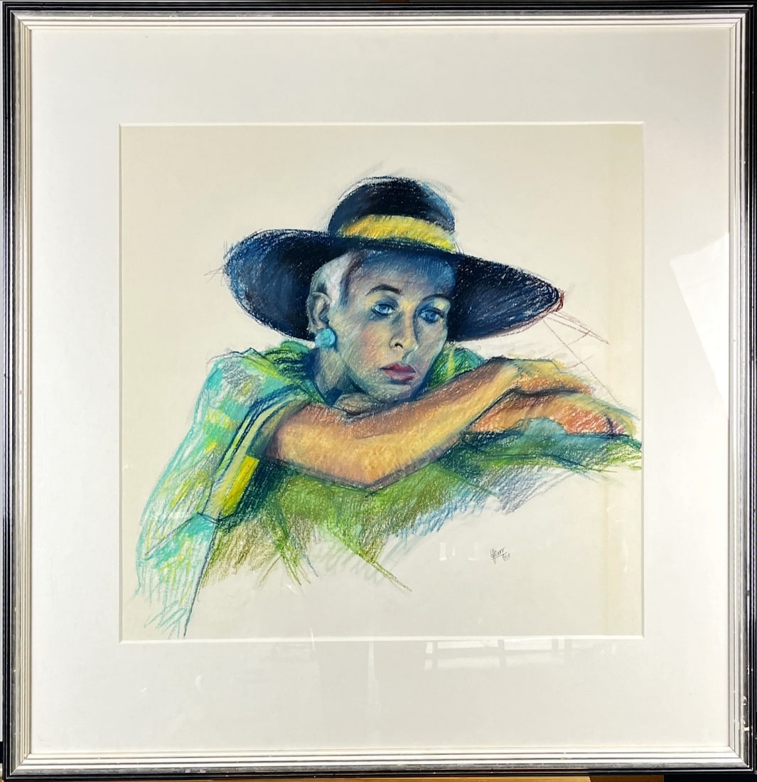 Sophisticated lady with hat - Chalk drawing - Hand-signed: Artist: Unknown / Unreadable Artist Title: Sophisticated lady with hat Technique: Chalk drawing on Handmade paper size: 70 x 75 cm. (27,55 x 29,55 inch) Framed: 96 x 98 cm. (37,8 x 38,6 inch) More