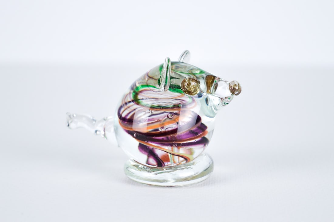 Murano Glass - Venice Mouse Sculpture.: Artist: Murano Title: Mouse Technique: Glass on Glass size: 6 x 9,5 cm. (2,35 x 3,75 inch) Framed: Not framed More Information Murano Venice Mouse Sculpture. Stunning h