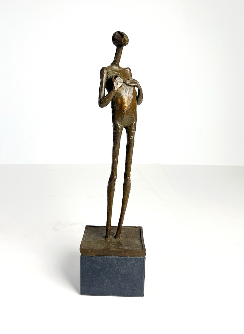 Jaroslawa Dankowa - Bronze Sculpture: Artist: Dankowa, Jaroslawa Title: Untitled Technique: Sculpture on Bronze size: 37,5 x 9 cm. (14,75 x 3,55 inch) Framed: Not framed More Information Jaroslawa Dankowa (