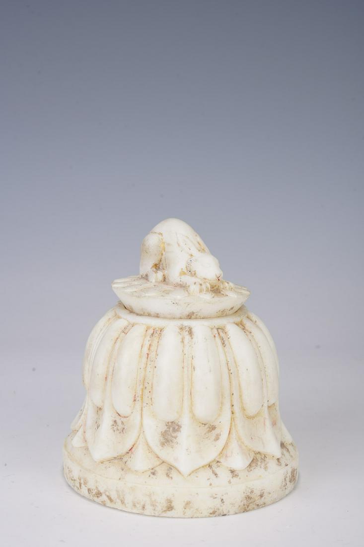 A CHINESE STONE CARVING (1 of 8)