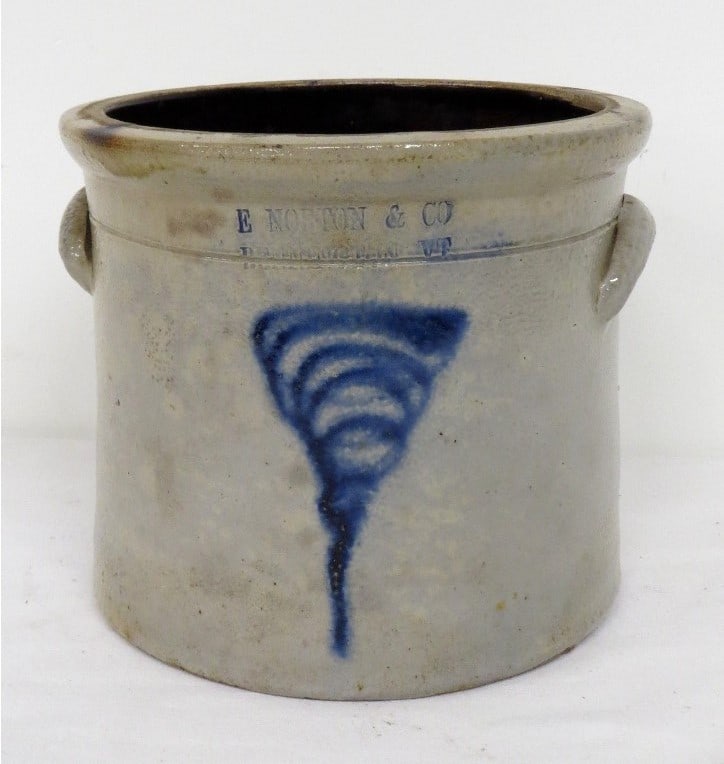 E. Norton & Co. Tornado Decor Stoneware Crock 1/2 Gal (1 of 8)