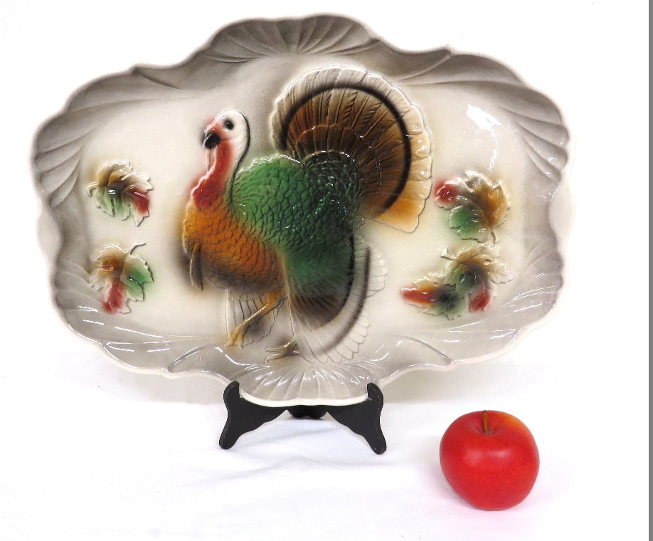 Mid-Century Van Nuy's CA Turkey Platter 1959 T-40 (1 of 7)