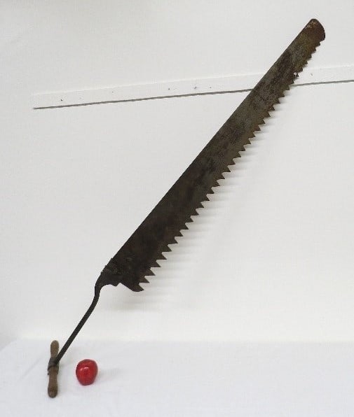Early Ice Harvesting Saw (1 of 8)
