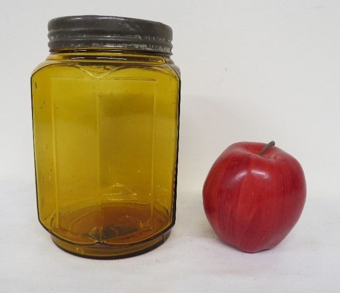 Hexagon Form Tobacco Jar (1 of 7)