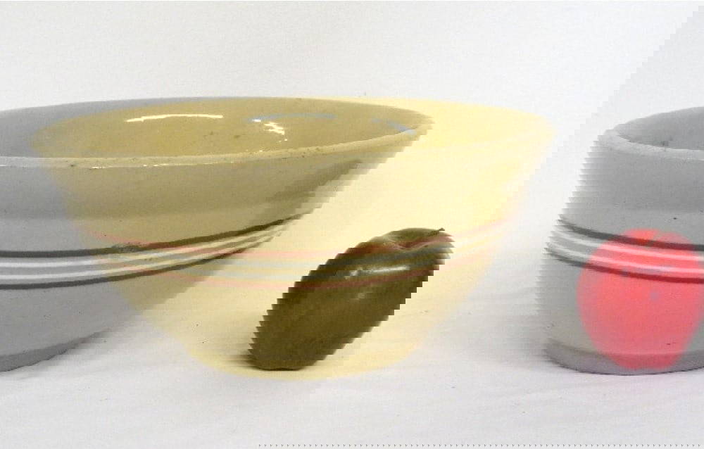 Antique & Vintage Mixing Bowls for Sale in Online Auctions Page 2