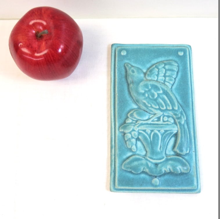 Art Deco Tyge Tile Co. Traverse City MI Art Pottery Tile (1 of 4)