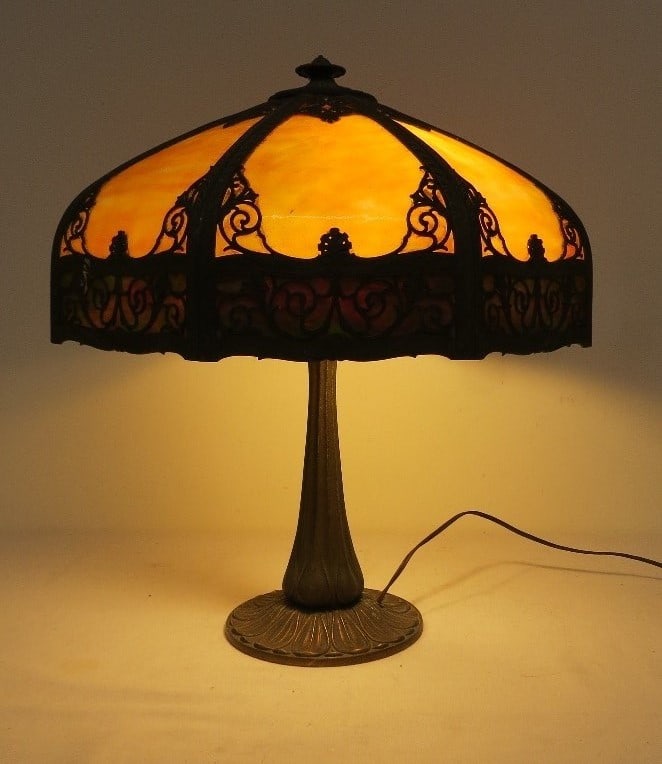 A Six Panel Arts & Crafts Era Slag Glass Table Lamp (1 of 10)