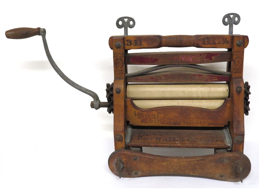 American Wringer Co. Horseshoe Brand Washer Head No. 341 (1 of 11)