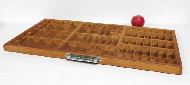 MCM Era Trump Mediaeval Typeset Printers Tray