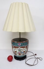 An Oriental Porcelain Jardiniere Table Lamp