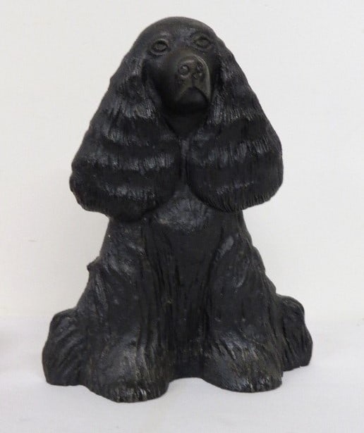 A Virginia Metalcrafters Mid-Century Spaniel Iron Doorstop (1 of 1)